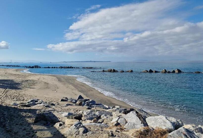 וילה בת חדר שינה 1, B&b Rometta Beach