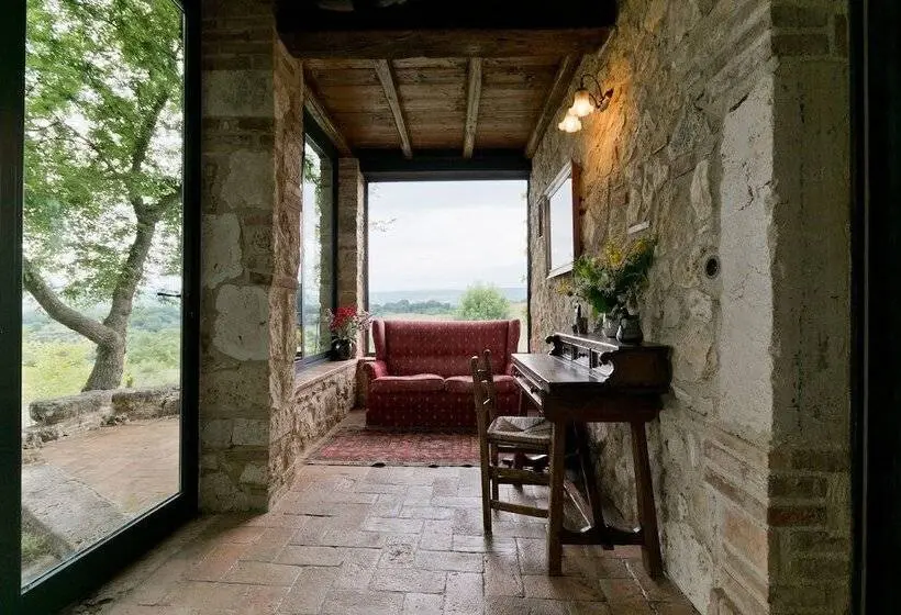 ５寝室のヴィラ, Agriturismo Fontenuova