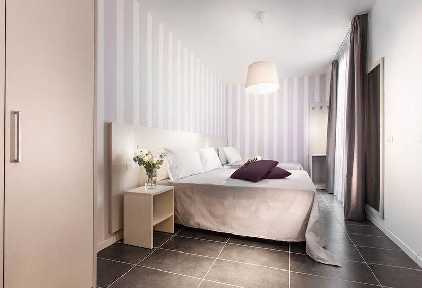 اتاق سوپریور سه تخته, Star