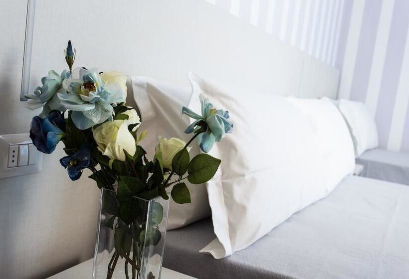 اتاق سوپریور چهار تخته, Star