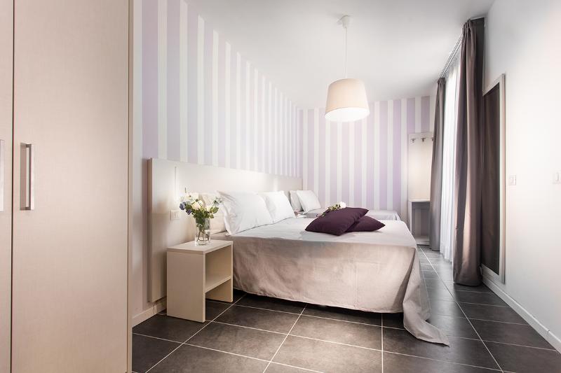 اتاق سوپریور چهار تخته, Star