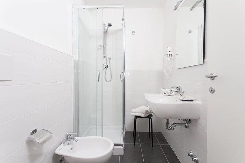 اتاق سوپریور, Star