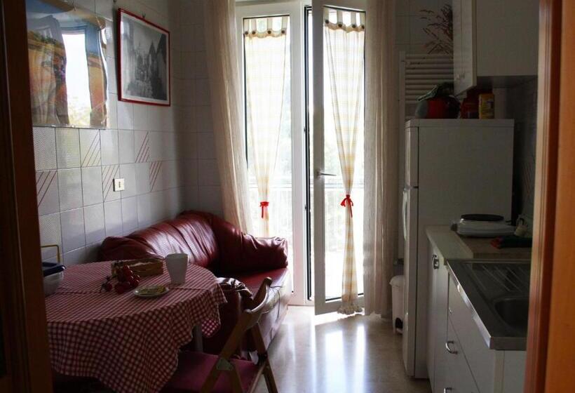 Standard room with outdoor bath, La Cascata