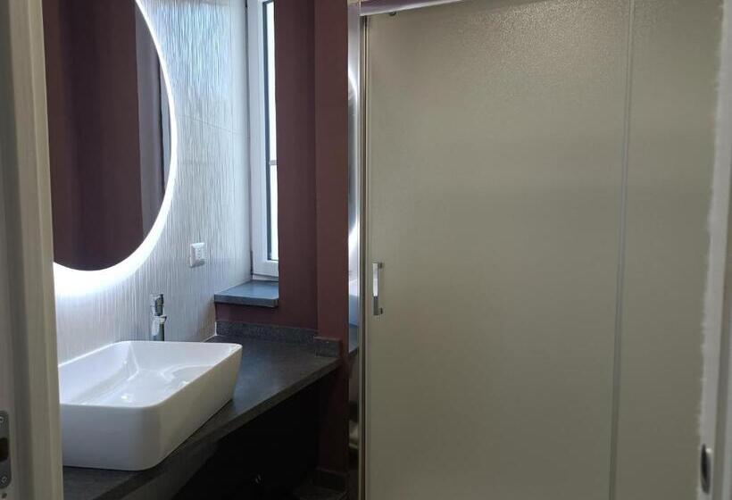 Люкс с гидромассажем, Soho B&b