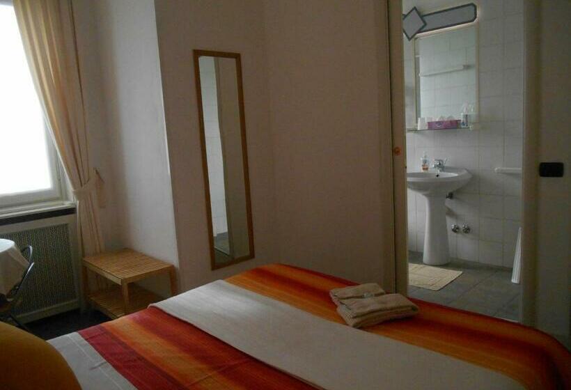 غرفة قياسية, Le Rose Malpensa