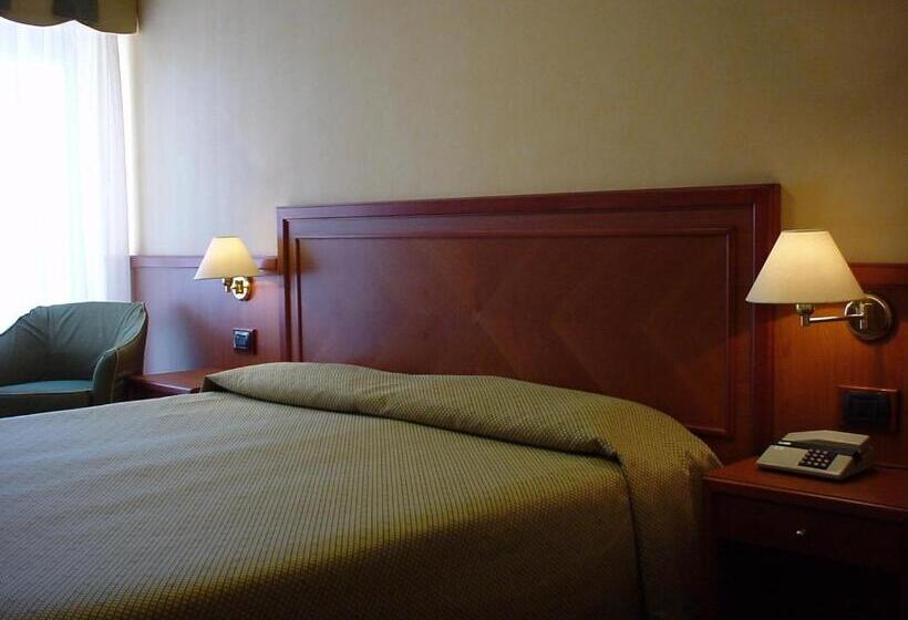 スタンダードルーム, Premeno