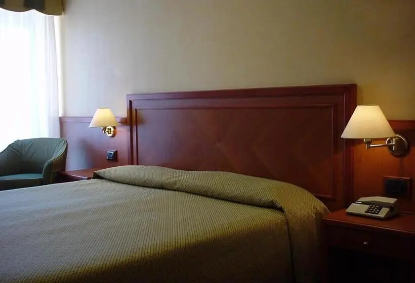 スタンダードルーム, Premeno