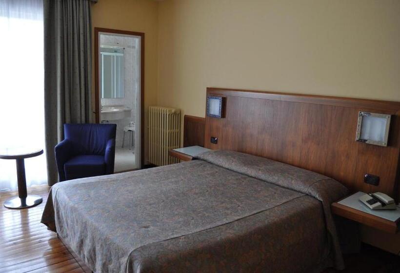 スタンダードルーム, Premeno