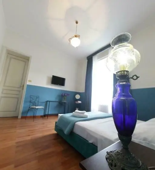 اتاق استاندارد چهار تخته, Town House Messina Paradiso