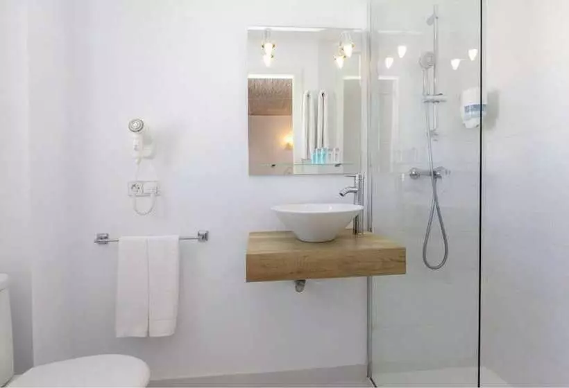 اتاق استاندارد یک نفره, Can Beia Hostal Boutique