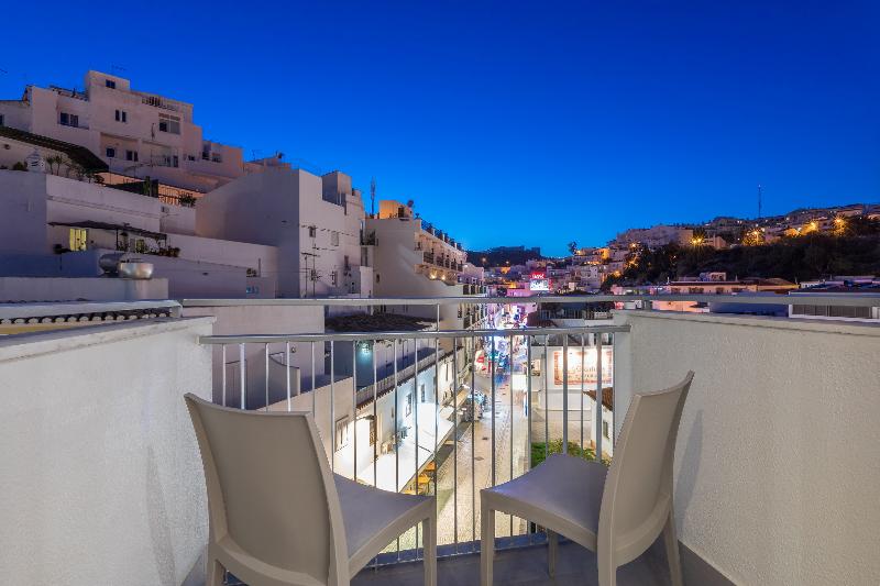 스탠다드 발코니 룸, Baltum