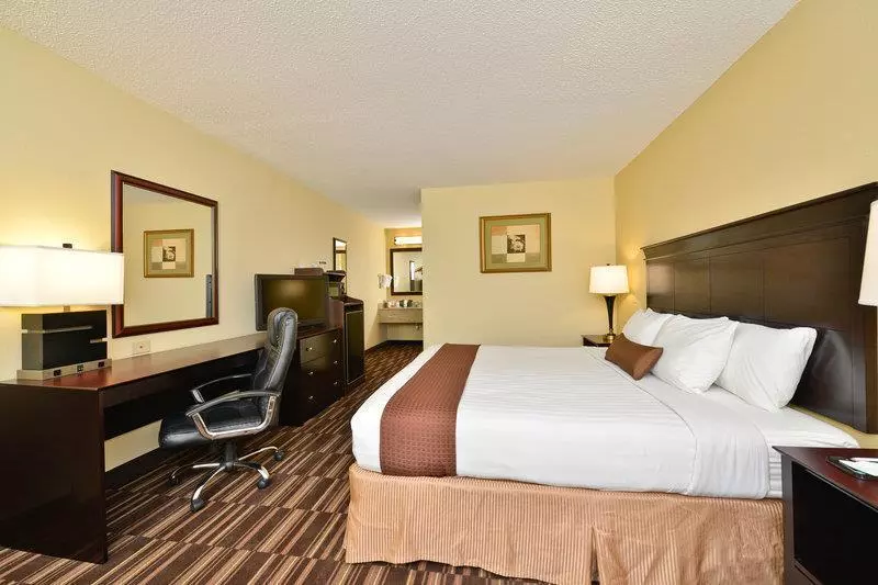 キングサイズベッドのスタンダードルーム, Best Western Greenville Inn