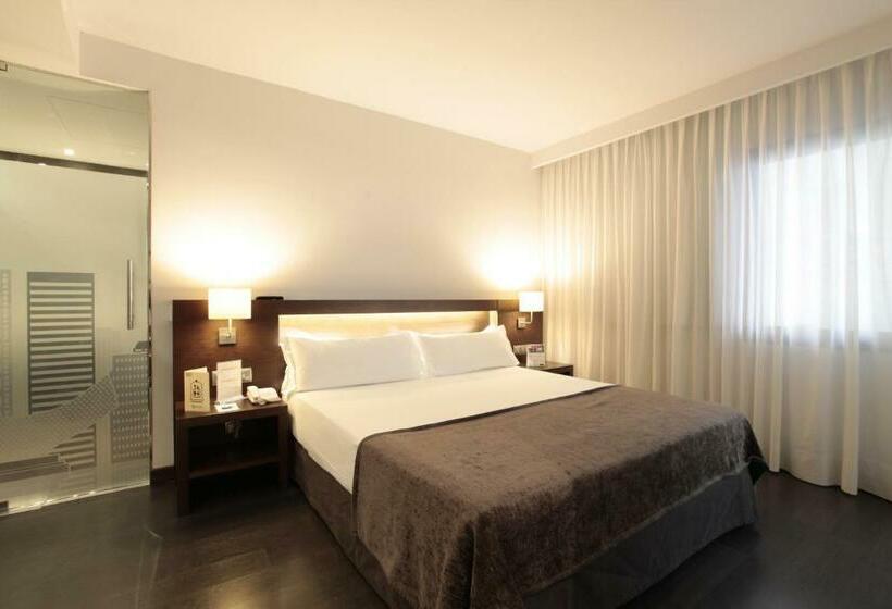 Люкс, Concordia Barcelona