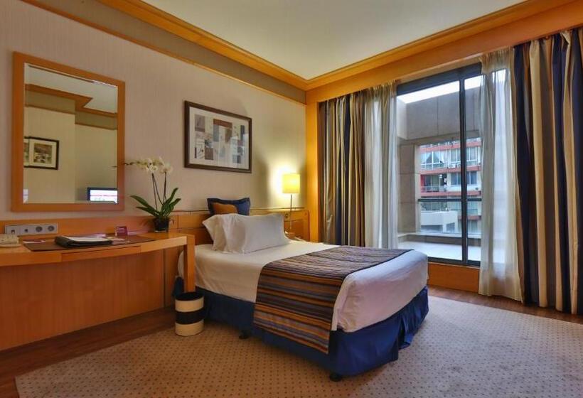 اتاق لوکس با چشم‌انداز شهر, Crowne Plaza Hamra Beirut, An Ihg