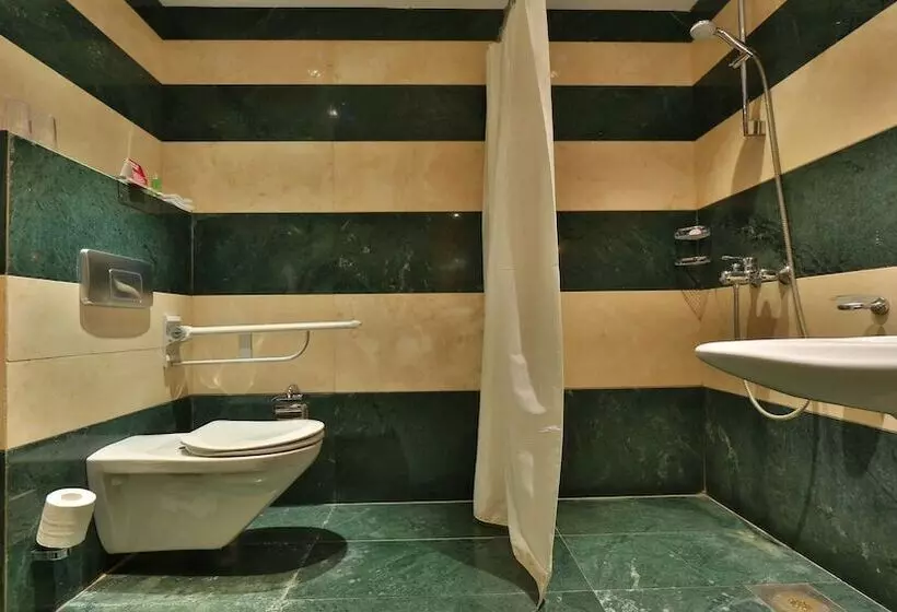 اتاق استاندارد, Crowne Plaza Hamra Beirut, An Ihg
