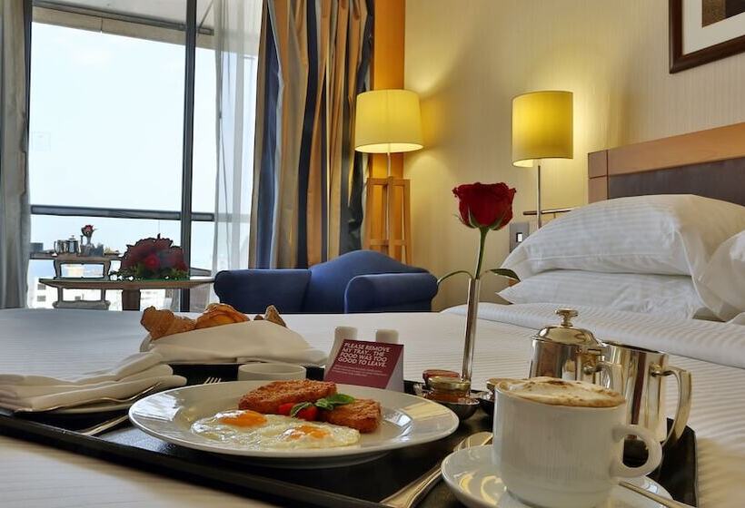 اتاق استاندارد, Crowne Plaza Hamra Beirut, An Ihg
