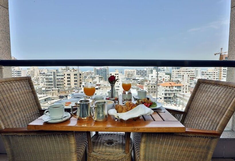 اتاق کلاب, Crowne Plaza Hamra Beirut, An Ihg