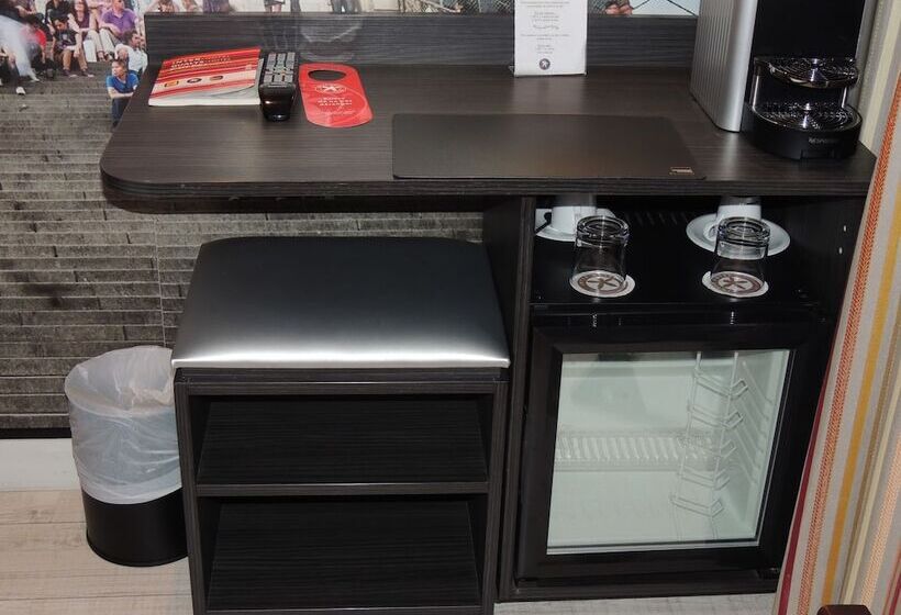 スタンダードルーム, Eden Opera