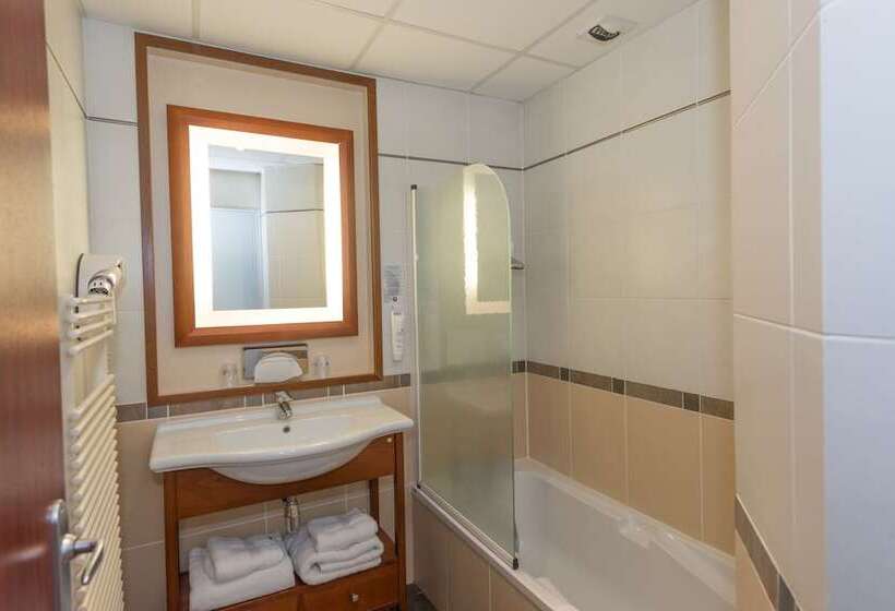 غرفة سوبيريور, Kyriad Limoges Centre Gare   Atrium