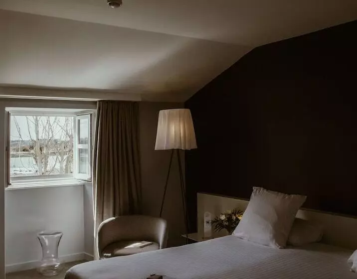 اتاق استاندارد, Hôtel La Monnaie Arty & Spa