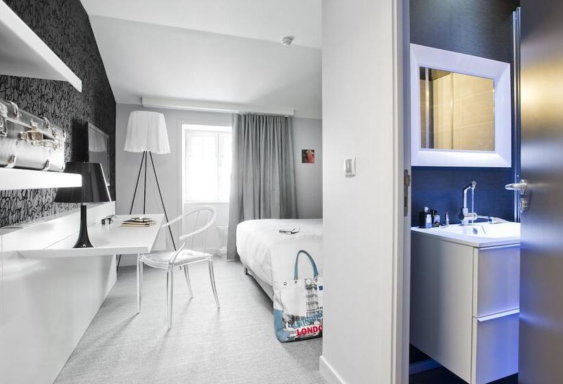 Номер Стандарт, Hôtel La Monnaie Arty & Spa