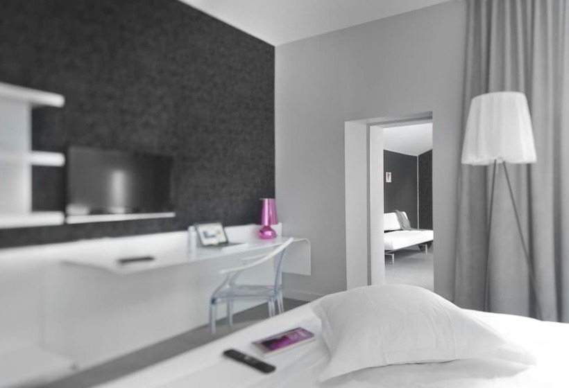 Номер Комфорт, Hôtel La Monnaie Arty & Spa