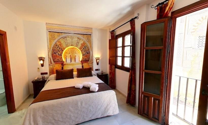 اتاق سوپریور با چشم‌انداز, Casa Museo De La Mezquita