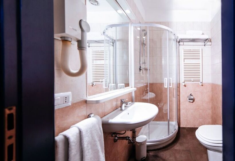 디럭스 룸, Oro Blu