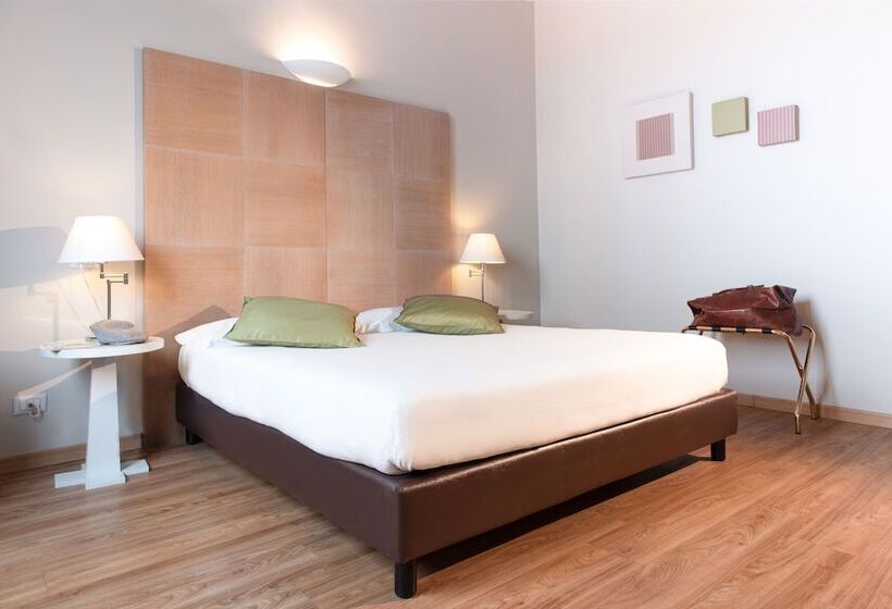 디럭스 룸, Oro Blu