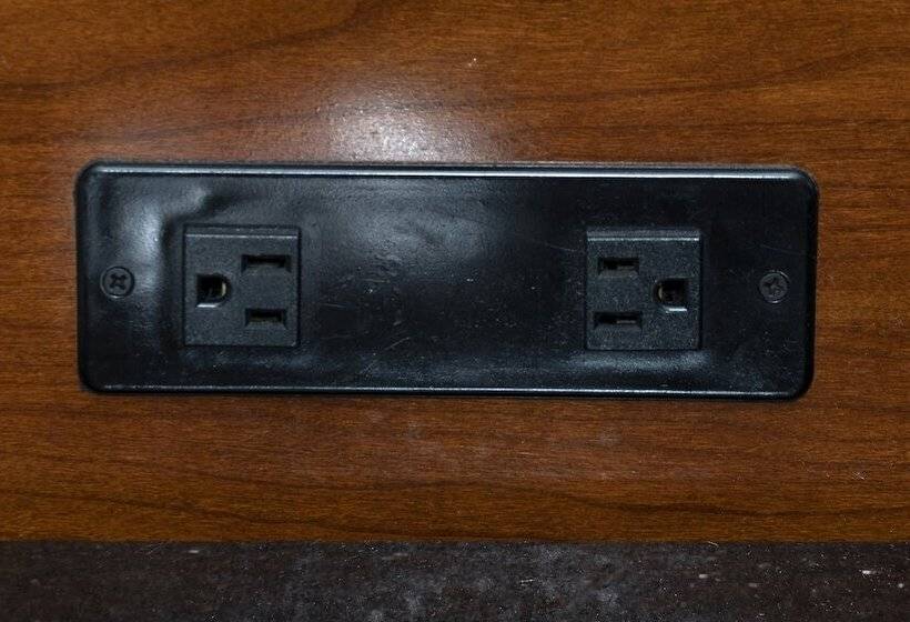 اتاق سوپریور برای معلولان, Red Roof Inn Muscle Shoals