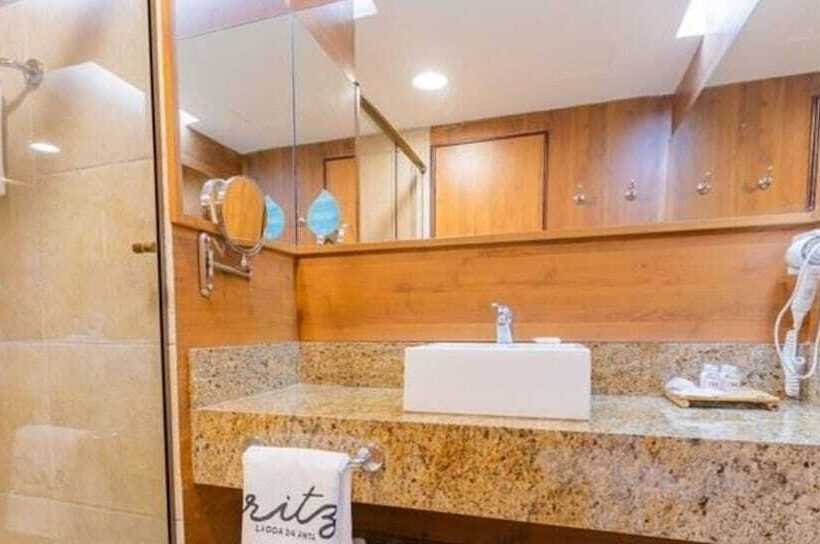 غرفة ديلوكس, Ritz Lagoa Da Anta Hotel & Spa