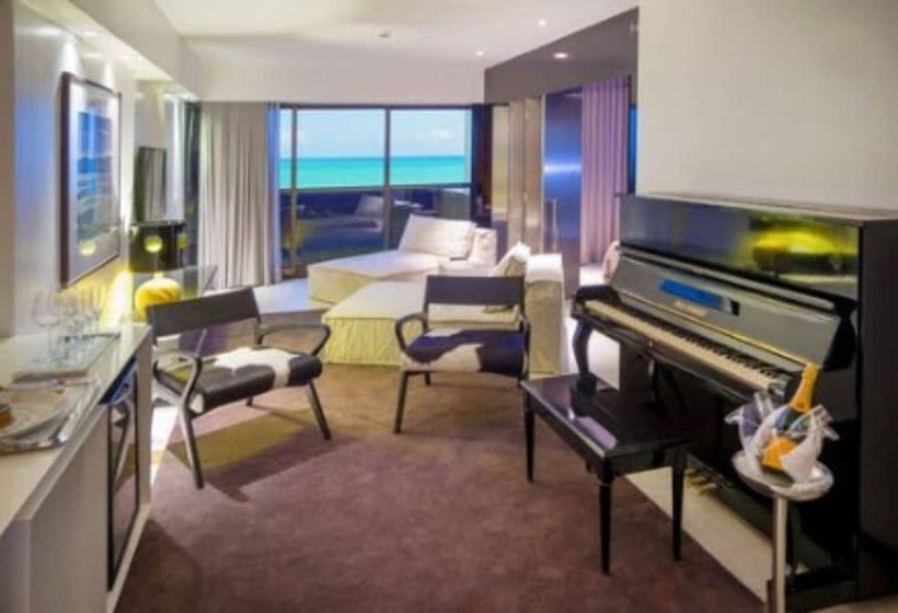 جناح, Ritz Lagoa Da Anta Hotel & Spa