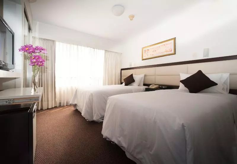 اتاق استاندارد, Roosevelt Hotel & Suites