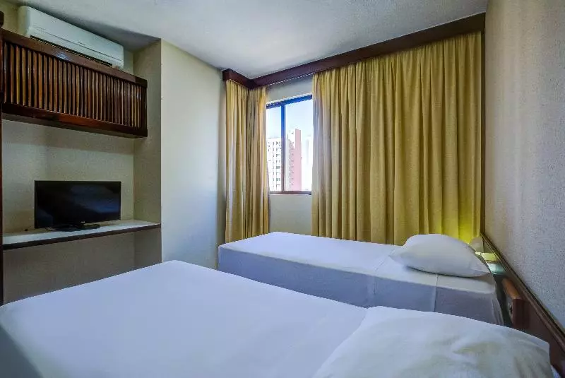 デラックスルーム, Slaviero Londrina Flat