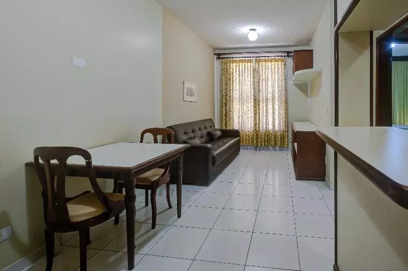 デラックスルーム, Slaviero Londrina Flat