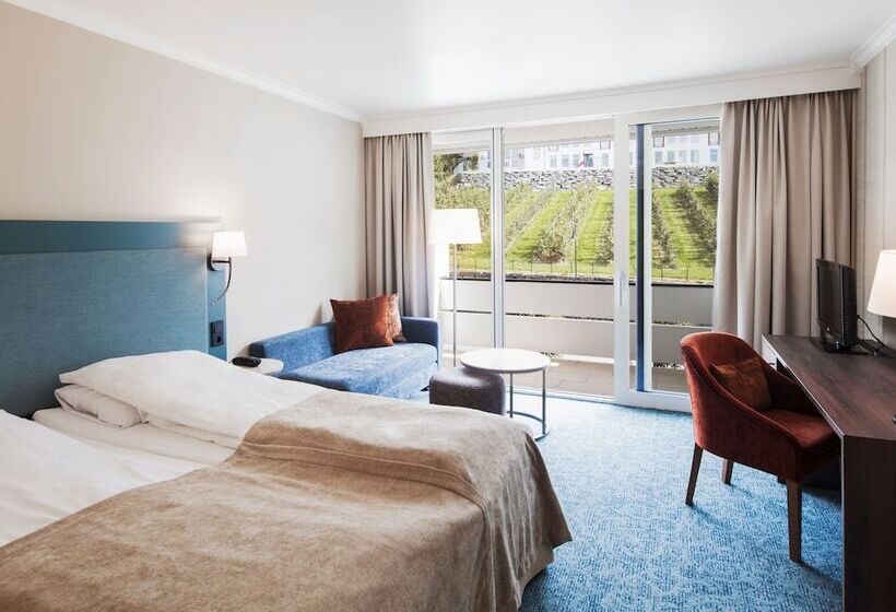 חדר סופריור, Ullensvang