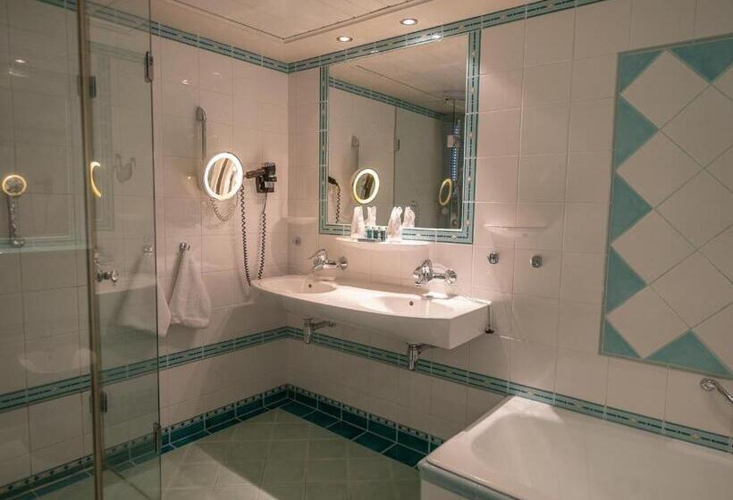 סוויטת ג'וניור, Ullensvang