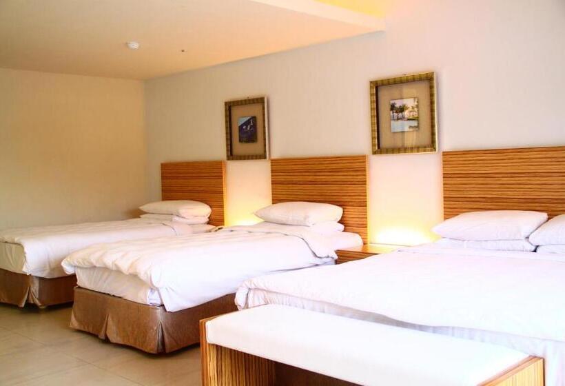 اتاق خانوادگی با چشم‌انداز دریا, Chateau Beach Resort Kenting