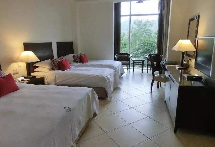 マウンテンビューファミリールーム, Chateau Beach Resort Kenting