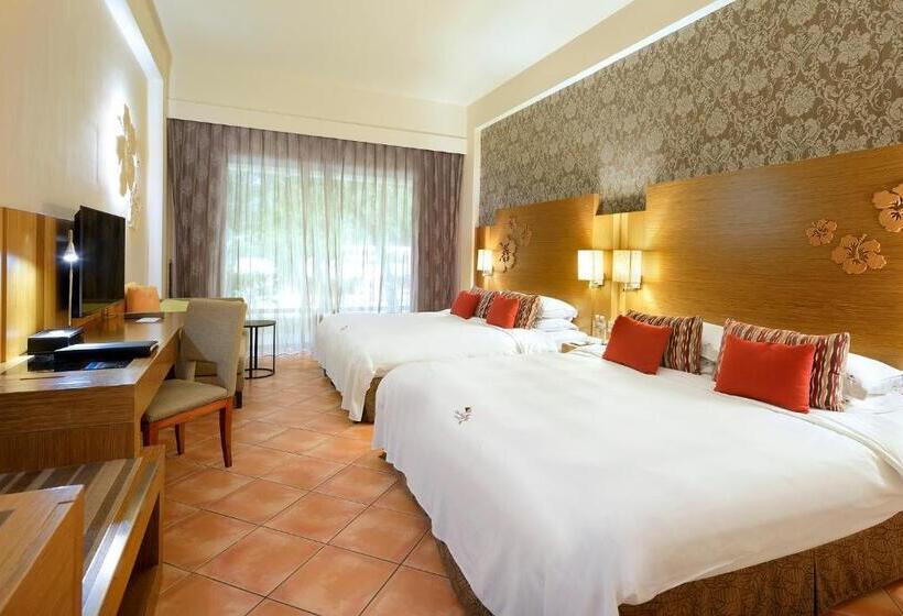 اتاق خانوادگی با چشمانداز کوه, Chateau Beach Resort Kenting