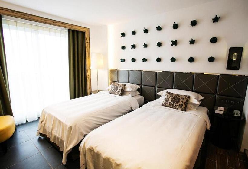 اتاق استاندارد با چشمانداز کوهستان, Chateau Beach Resort Kenting