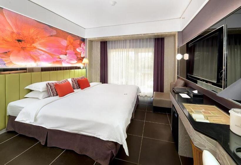 اتاق استاندارد با چشم‌انداز کوهستان, Chateau Beach Resort Kenting
