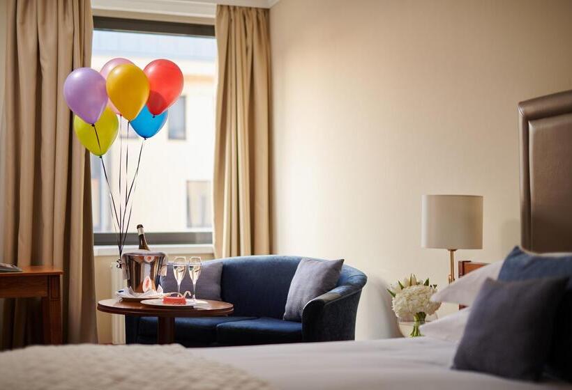 اتاق لوکس با تخت بزرگ, Corinthia Hotel St Petersburg