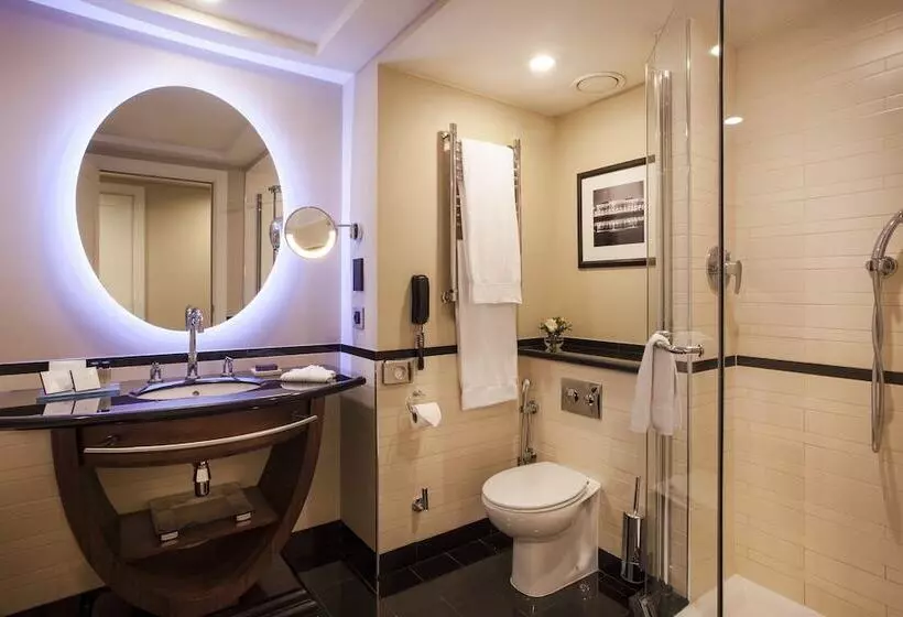 اتاق اجرایی, Corinthia Hotel St Petersburg