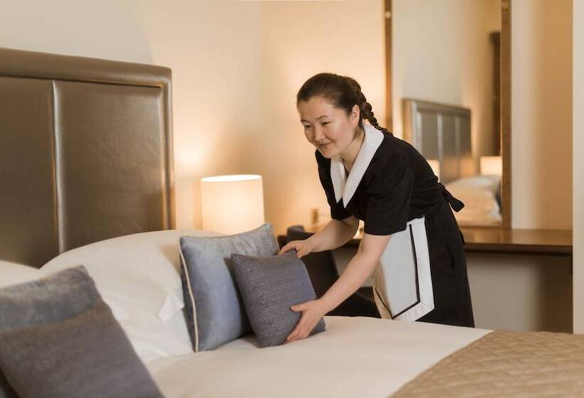 キングサイズベッドのデラックスルーム, Corinthia Hotel St Petersburg