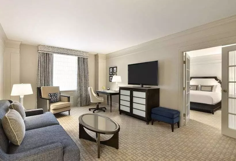 Sviitti, Fairmont Hotel Vancouver