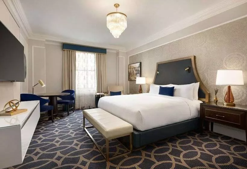 Standard-huone King-vuode, Fairmont Hotel Vancouver