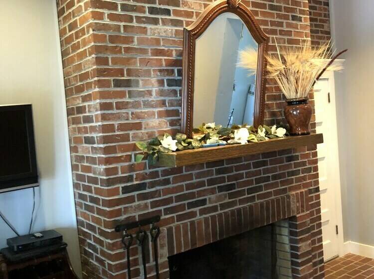 침실 1개 주택, Loyd Hall Plantation