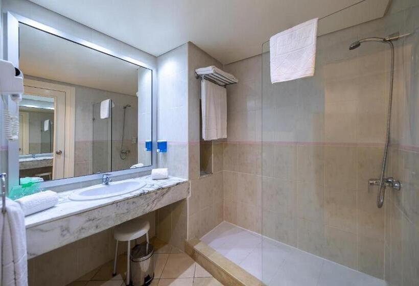 اتاق استاندارد با چشم‌انداز دریا, Marhaba Royal Salem