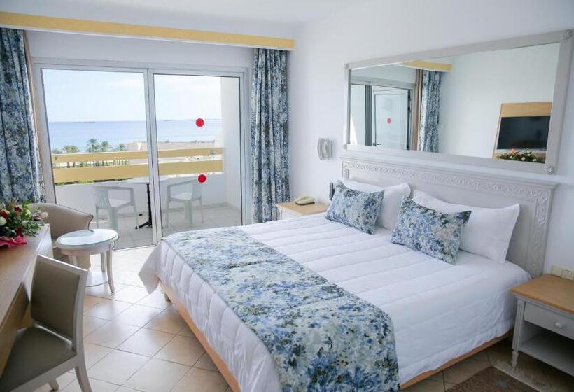 اتاق استاندارد با چشم‌انداز دریا, Marhaba Royal Salem